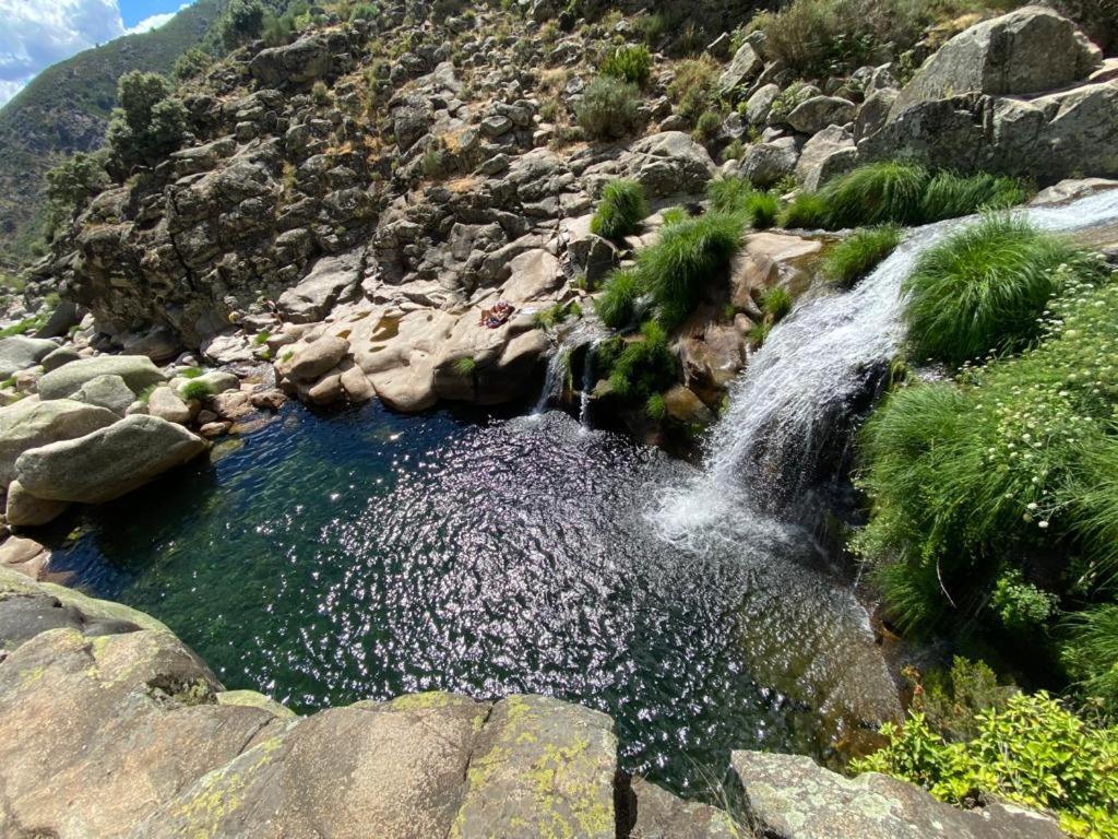 El Jazmin De La Fuente Casa Rural Guijo de Santa Bárbara エクステリア 写真